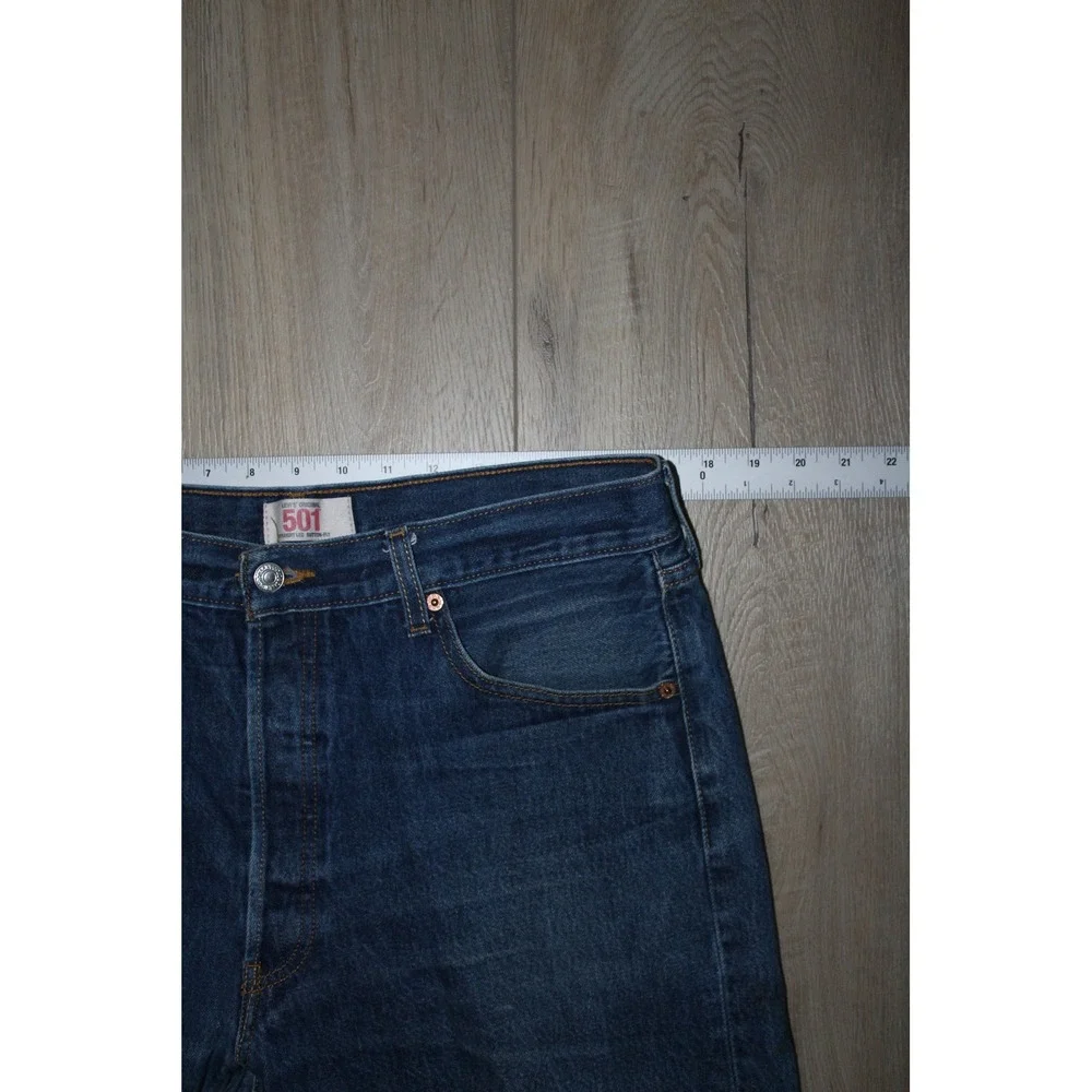 VTG Levi's 501 Mens Straight Leg Button Fly Dark Wash Blue Denim Jeans W36 L32